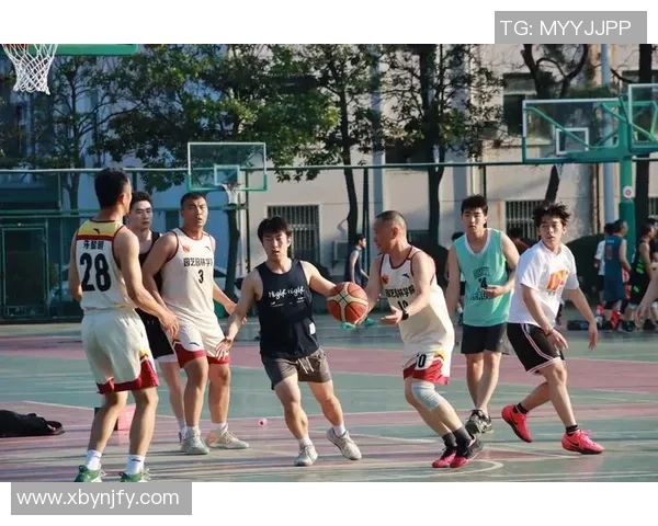 重庆篮球队领跑最新篮球配合TOP10展现团队默契与精彩瞬间